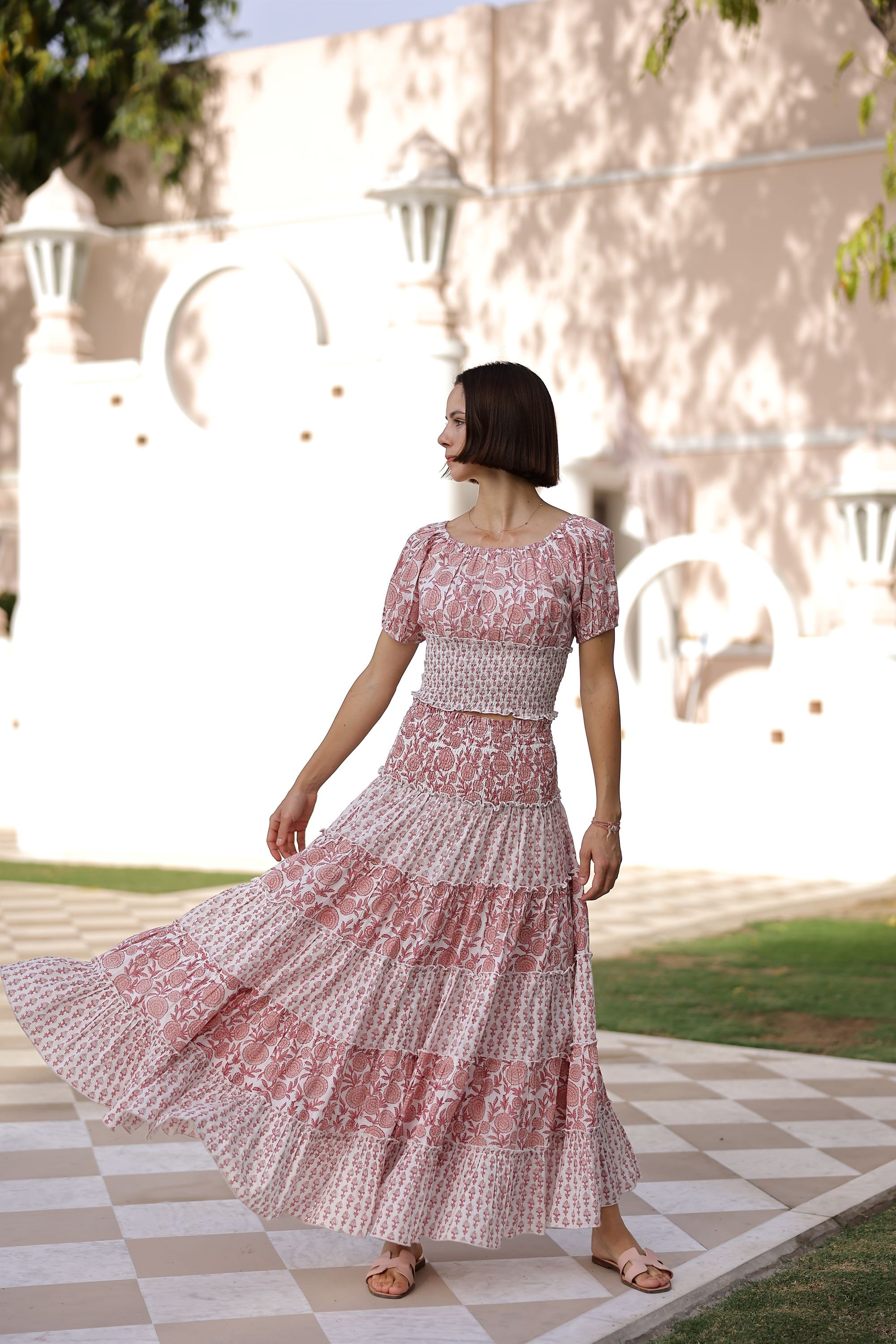 #color_pink marigold