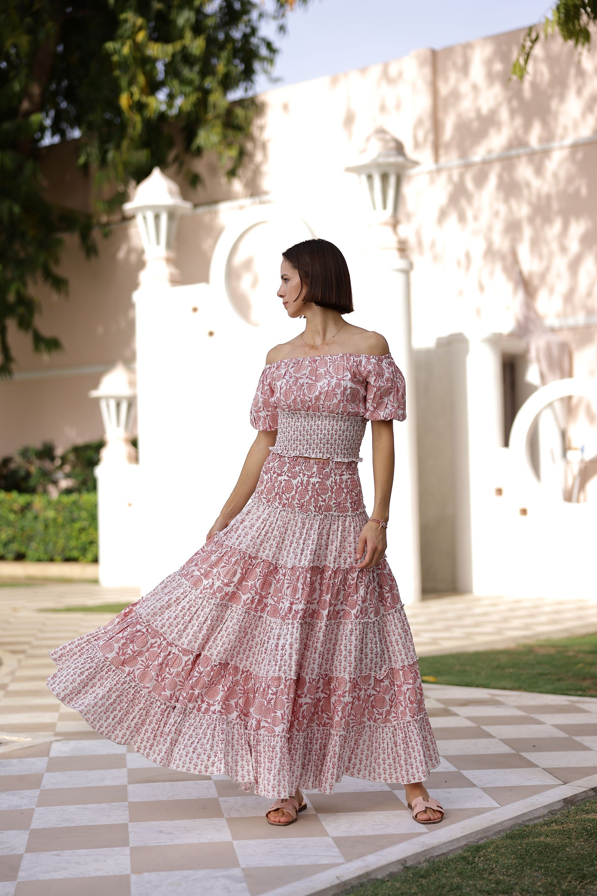 #color_pink marigold