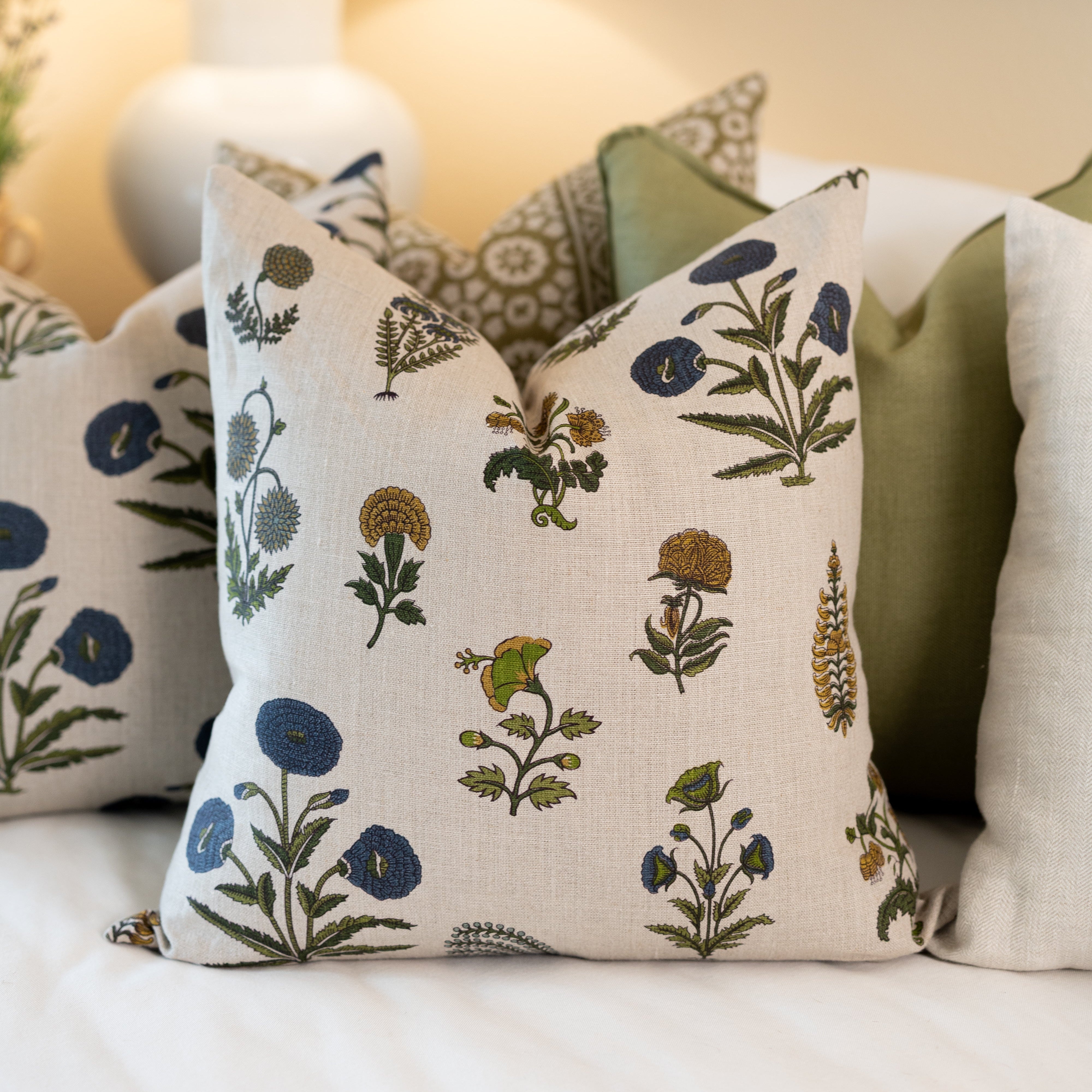 #color_Citrine Blue Natural