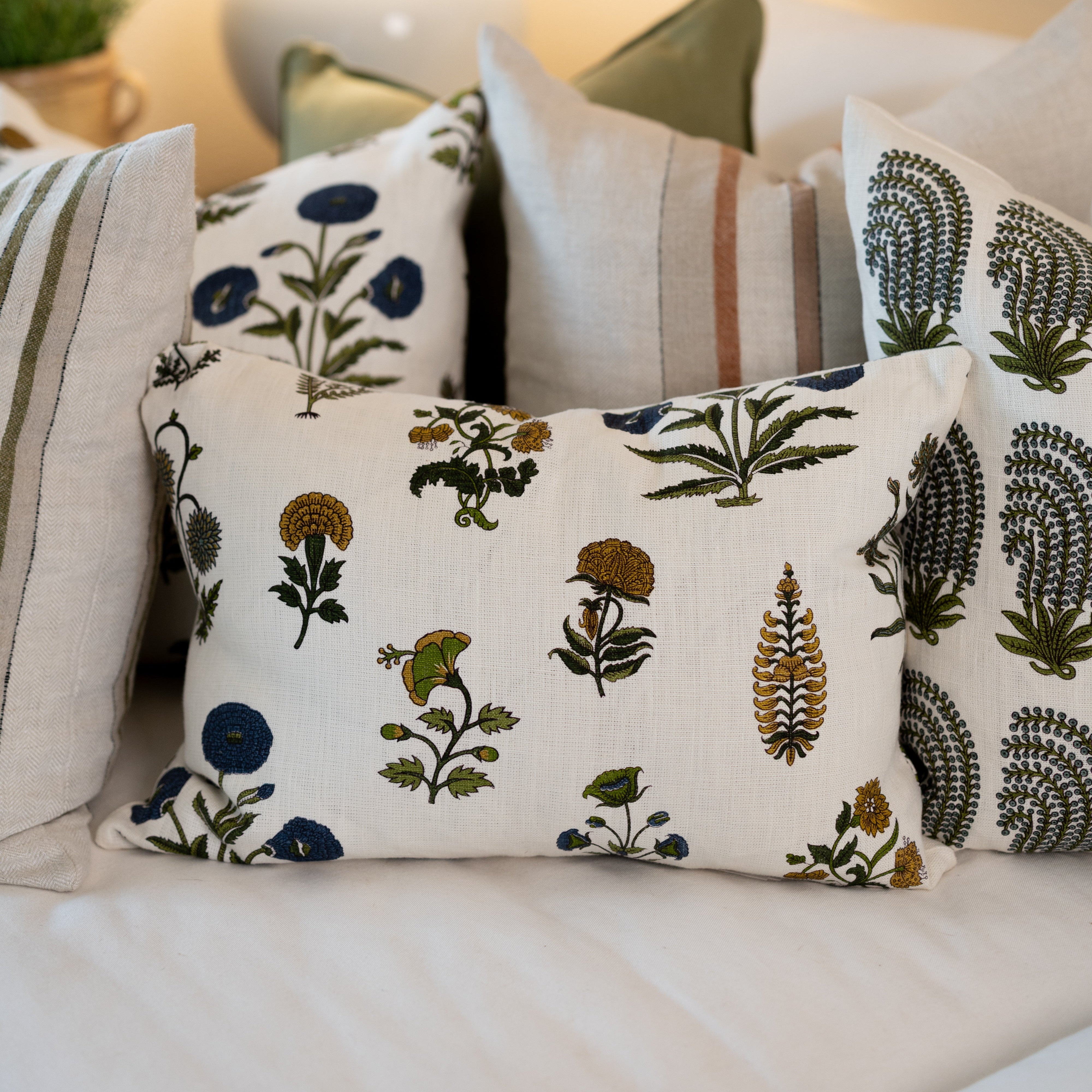 #color_Citrine Blue Oatmeal