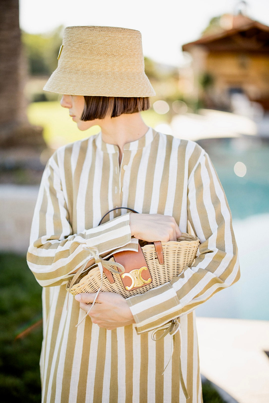 #color_khaki stripe