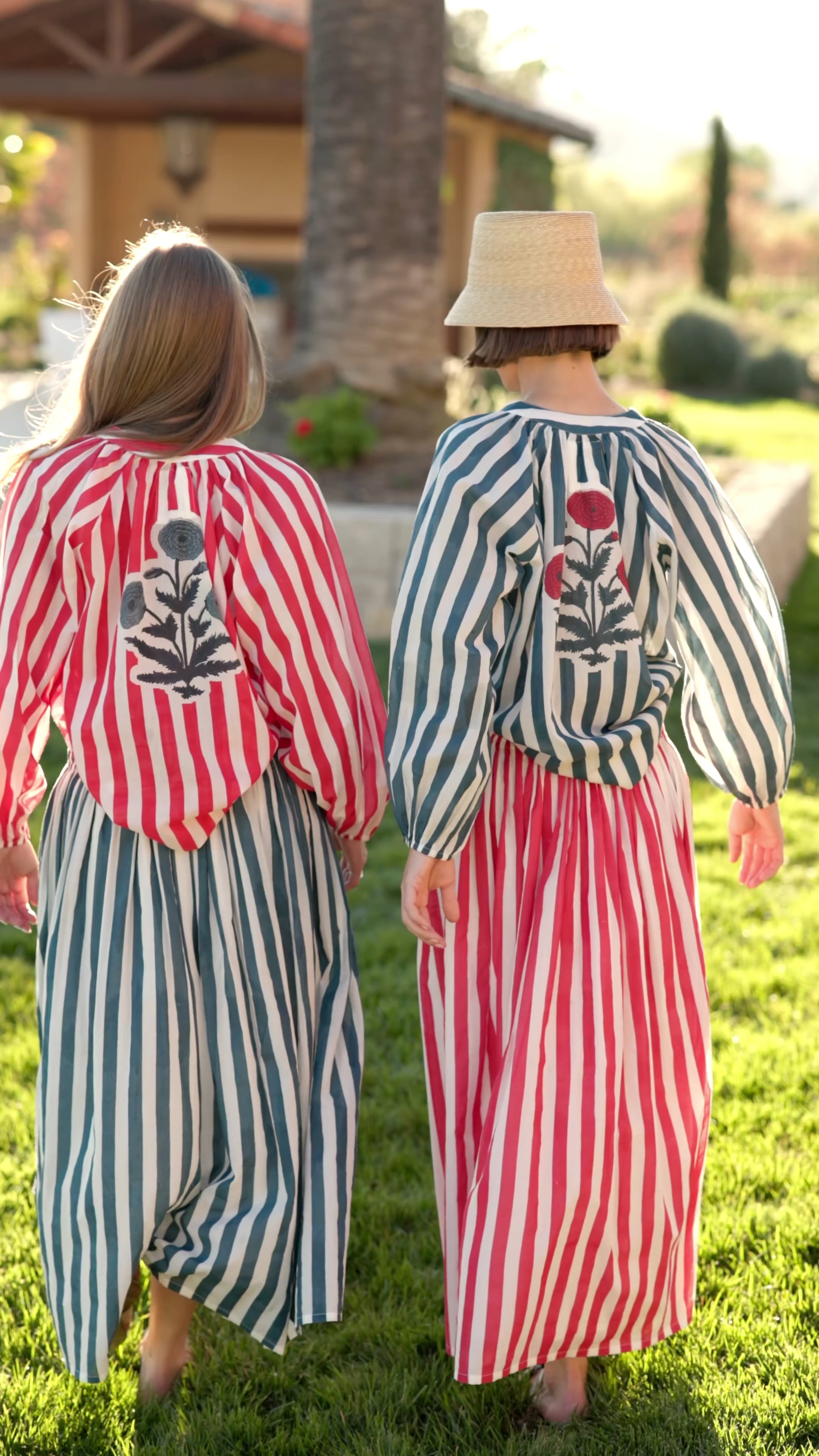 #color_red stripe #color_navy stripe